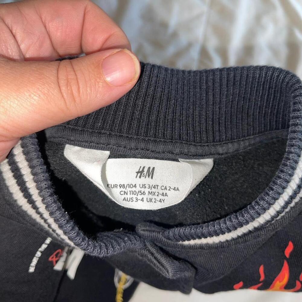 H&M Kida Racing Jacket - Size 3/4T - Picture 5 of 5
